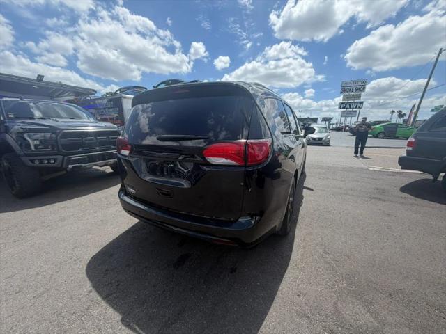 2018 Chrysler Pacifica Touring L Plus