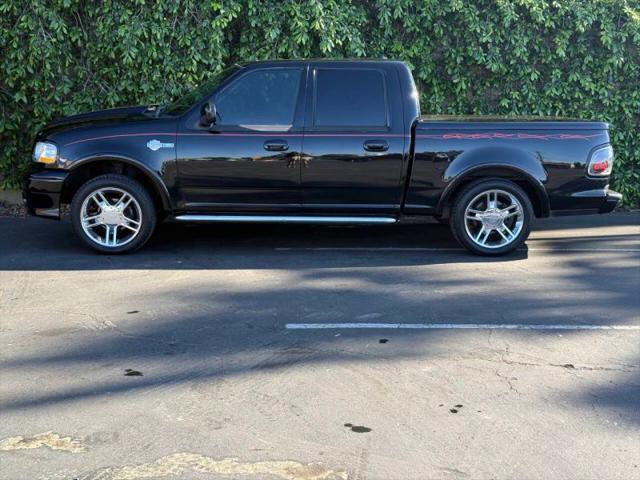 2002 Ford F-150 LARIAT