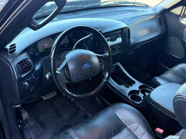2002 Ford F-150 LARIAT