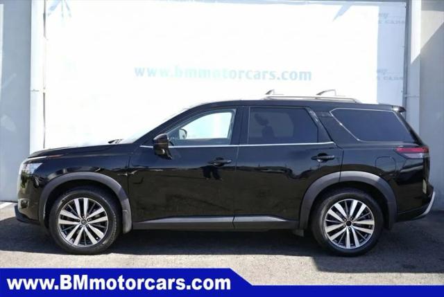 2022 Nissan Pathfinder Platinum 4WD