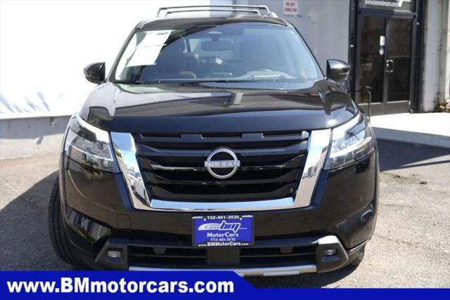 2022 Nissan Pathfinder Platinum 4WD