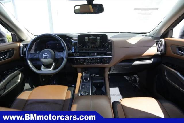 2022 Nissan Pathfinder Platinum 4WD