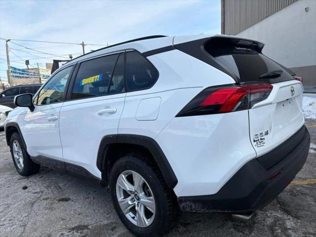 2020 Toyota RAV4 XLE