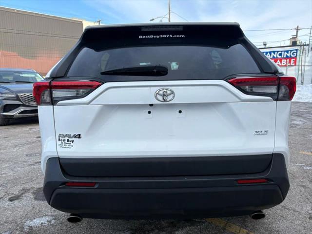 2020 Toyota RAV4 XLE
