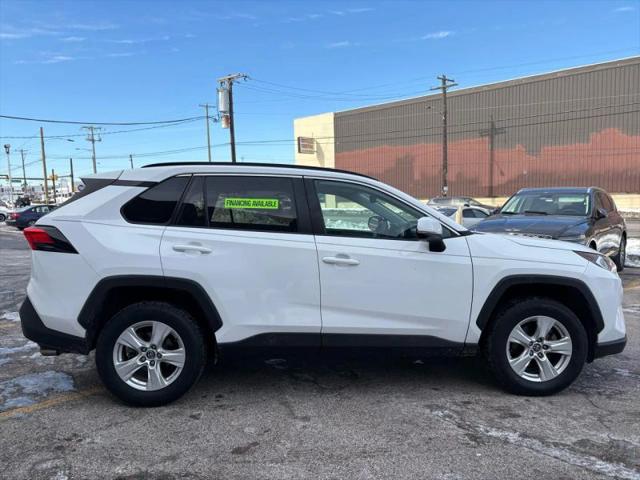 2020 Toyota RAV4 XLE