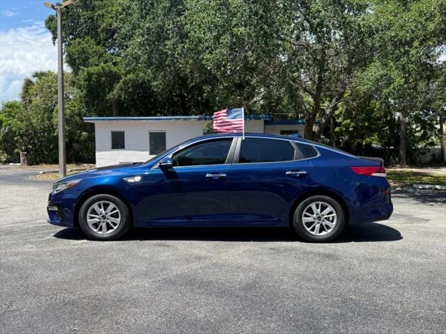 2019 Kia Optima LX