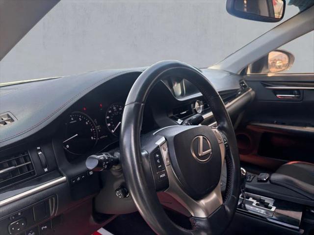 2015 Lexus ES 350 Crafted Line