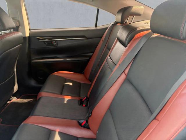 2015 Lexus ES 350 Crafted Line