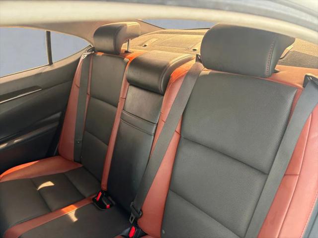 2015 Lexus ES 350 Crafted Line