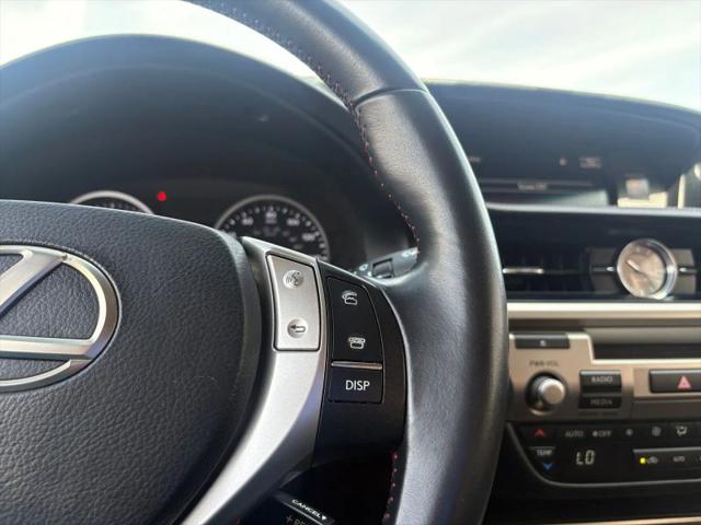 2015 Lexus ES 350 Crafted Line