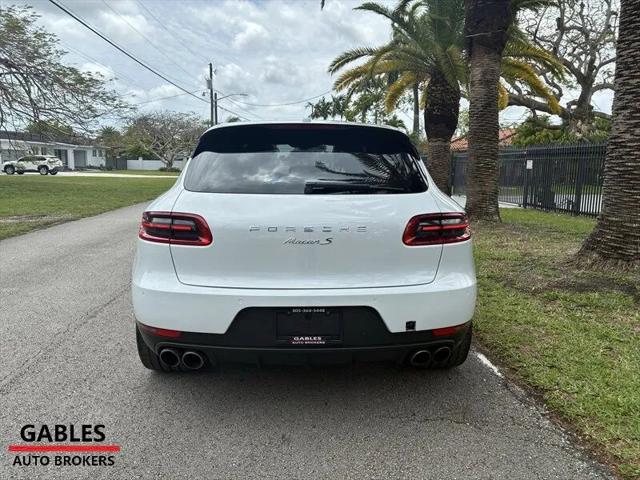 2016 Porsche Macan S