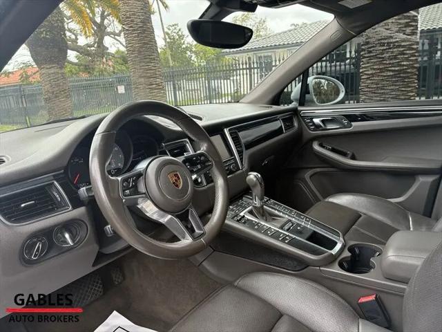 2016 Porsche Macan S