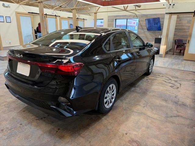 2024 Kia Forte LX