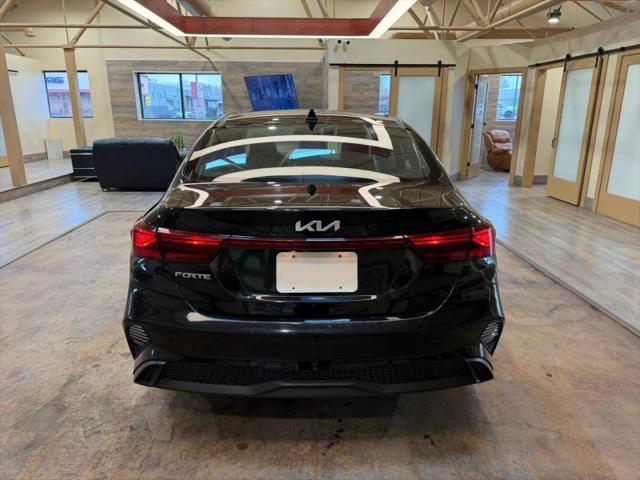 2024 Kia Forte LX