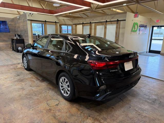 2024 Kia Forte LX