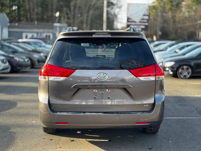2014 Toyota Sienna LE