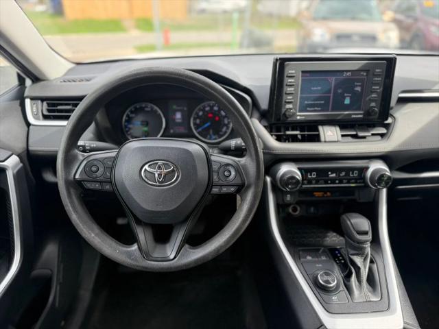 2022 Toyota RAV4 Hybrid LE