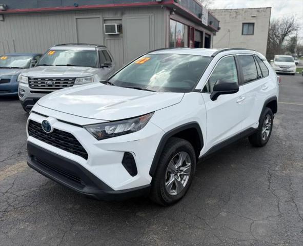 2022 Toyota RAV4 Hybrid LE