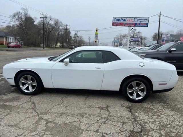 2016 Dodge Challenger SXT