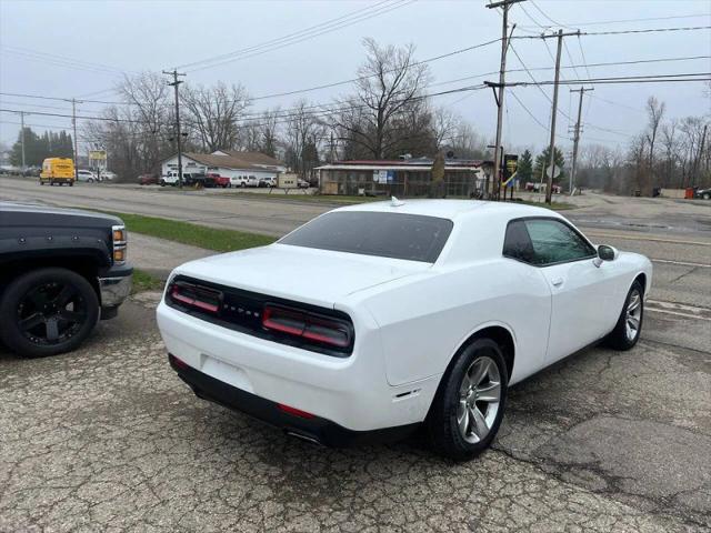 2016 Dodge Challenger SXT