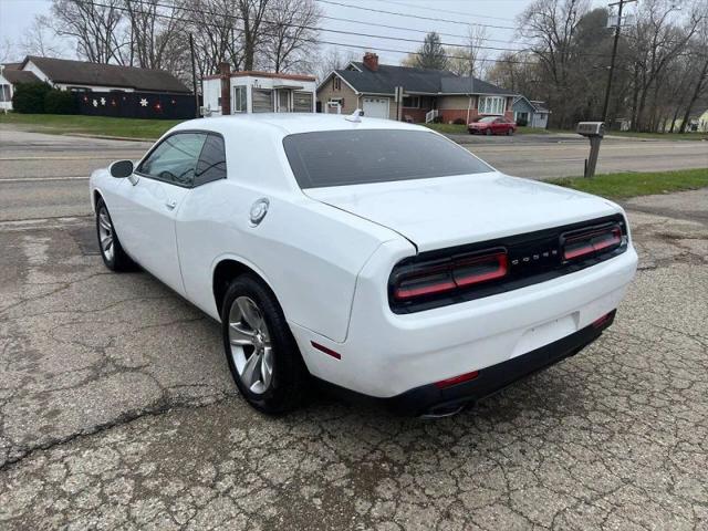 2016 Dodge Challenger SXT