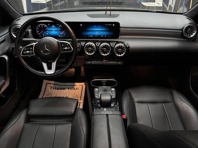 2022 Mercedes-Benz A 220 A 220