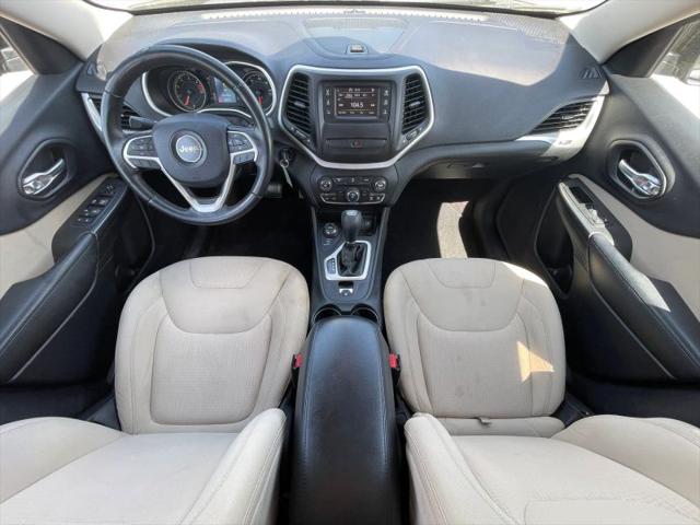 2016 Jeep Cherokee Latitude