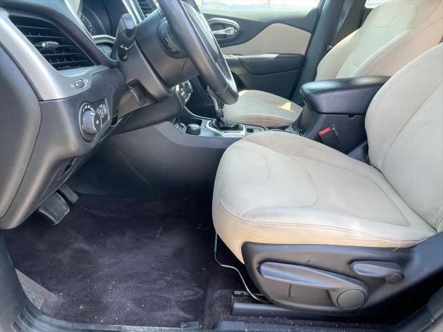 2016 Jeep Cherokee Latitude