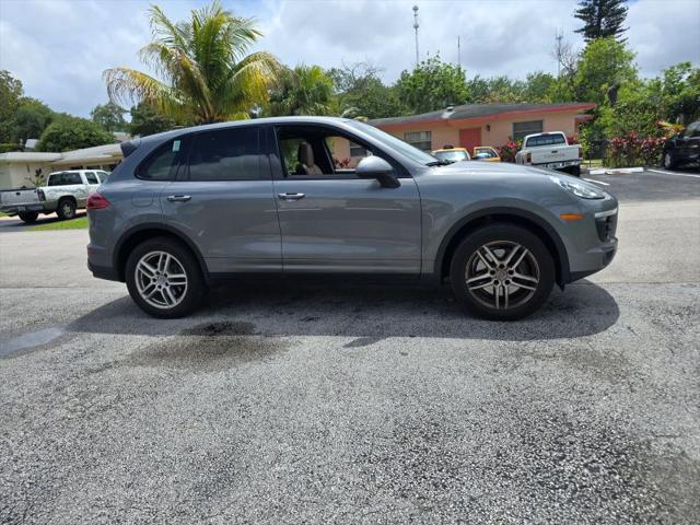 2018 Porsche Cayenne Base