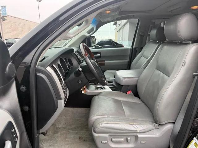 2011 Toyota Sequoia Platinum 5.7L V8