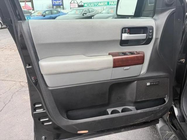 2011 Toyota Sequoia Platinum 5.7L V8
