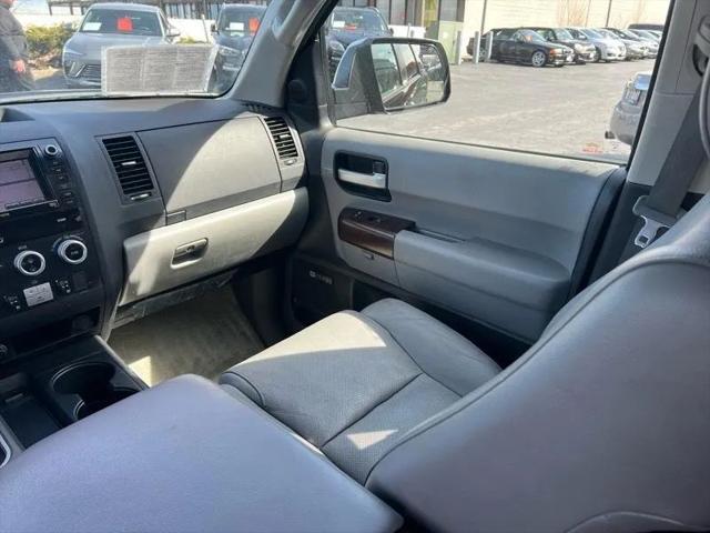 2011 Toyota Sequoia Platinum 5.7L V8