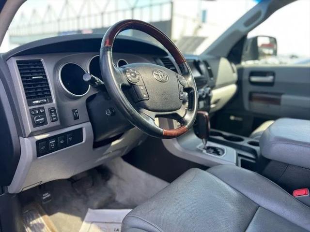2011 Toyota Sequoia Platinum 5.7L V8