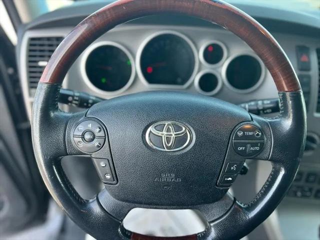 2011 Toyota Sequoia Platinum 5.7L V8