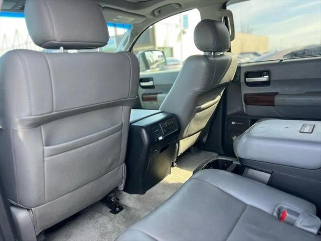 2011 Toyota Sequoia Platinum 5.7L V8