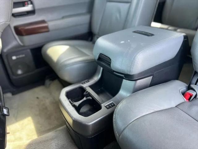 2011 Toyota Sequoia Platinum 5.7L V8