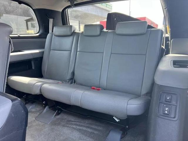 2011 Toyota Sequoia Platinum 5.7L V8