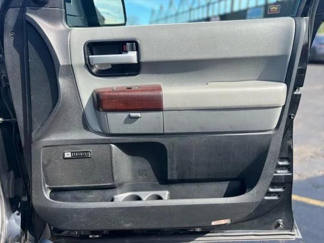 2011 Toyota Sequoia Platinum 5.7L V8