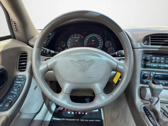 2004 Chevrolet Corvette Base