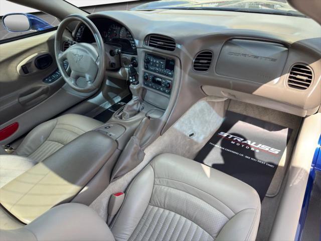 2004 Chevrolet Corvette Base