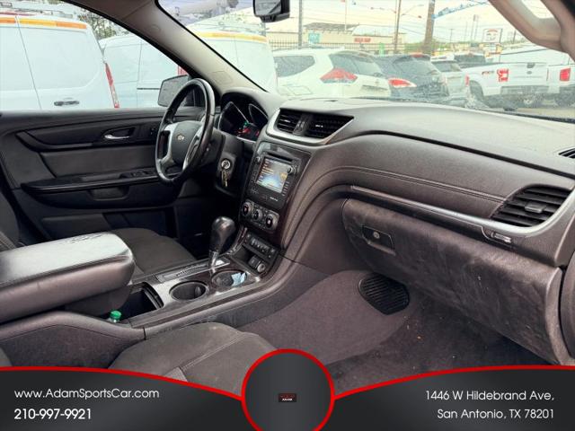 2017 Chevrolet Traverse 2LT