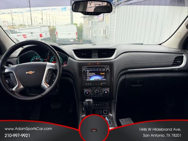 2017 Chevrolet Traverse 2LT