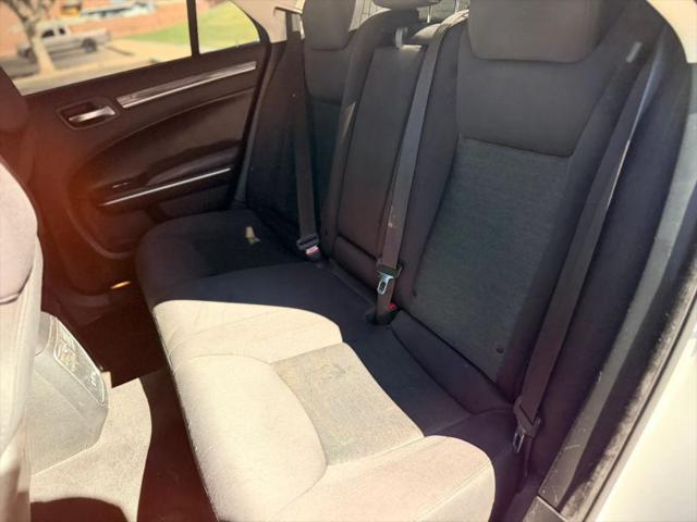 2019 Chrysler 300 Touring