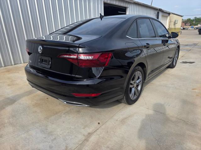 2021 Volkswagen Jetta 1.4T R-Line