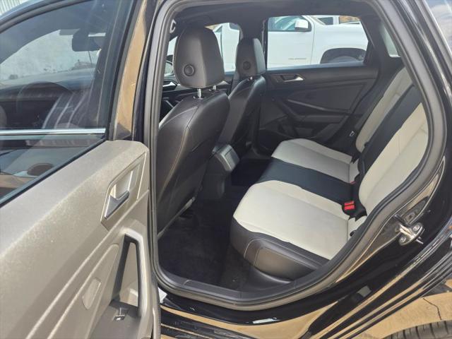 2021 Volkswagen Jetta 1.4T R-Line