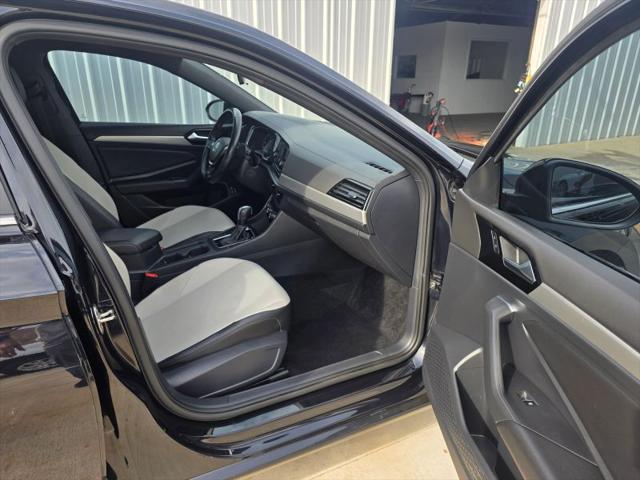 2021 Volkswagen Jetta 1.4T R-Line