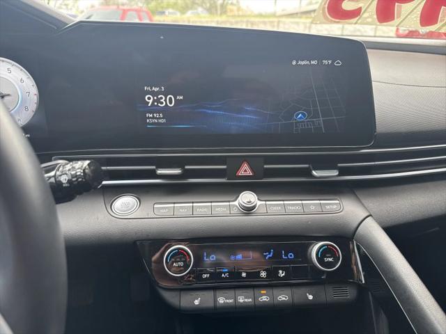 2023 Hyundai Elantra SEL