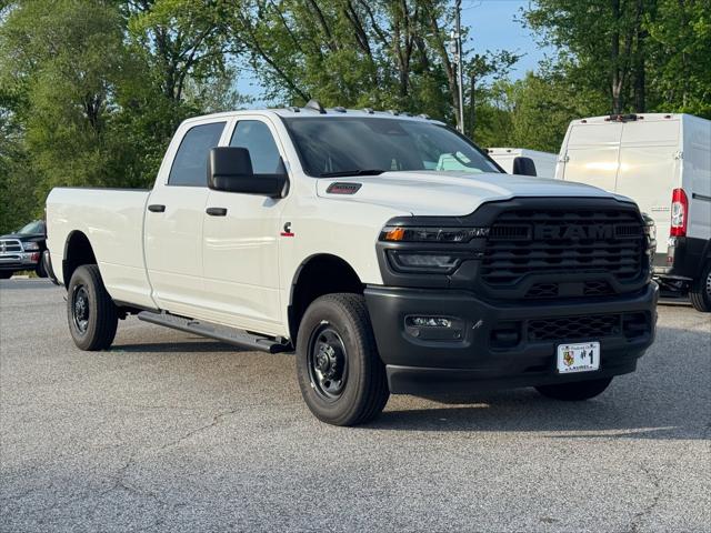 2025 Ram 2500 Tradesman Crew Cab 4x4 8' Box