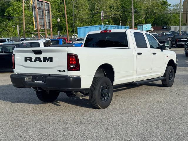 2025 Ram 2500 Tradesman Crew Cab 4x4 8' Box