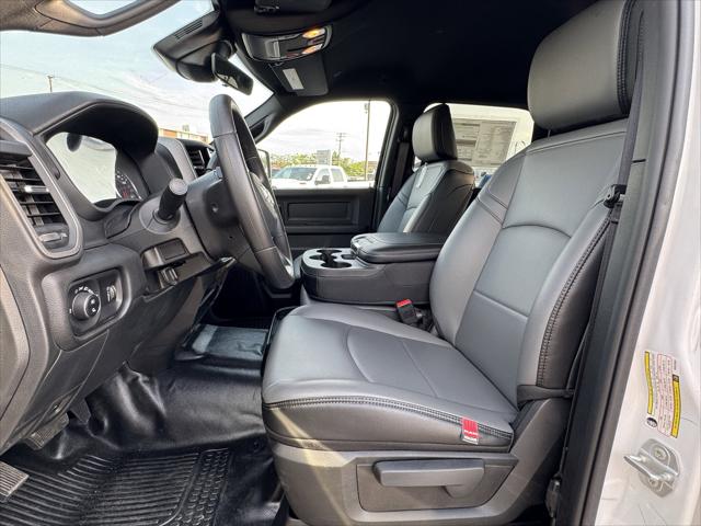 2025 Ram 2500 Tradesman Crew Cab 4x4 8' Box